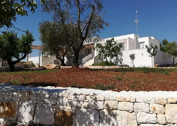 לינה וארוחת בוקר Lem Lem 3*