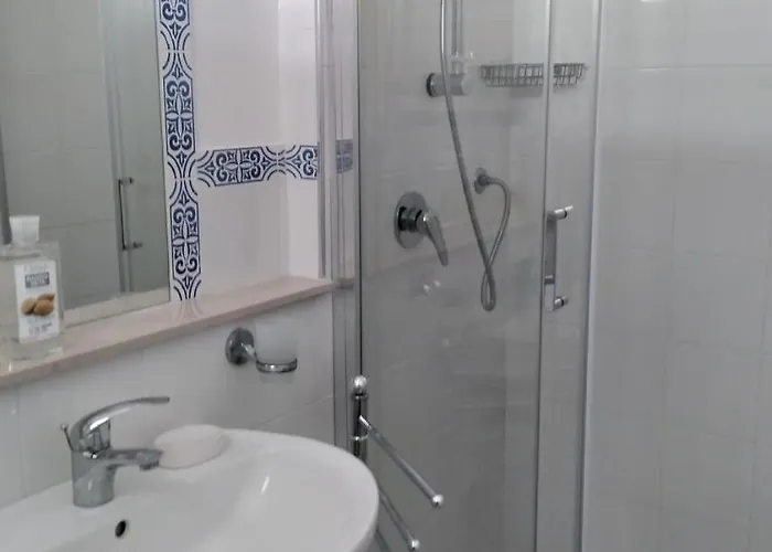 Lem Lem אוסטוני